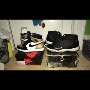 Gold toe 1s deadstock and 2009 space jam 11s